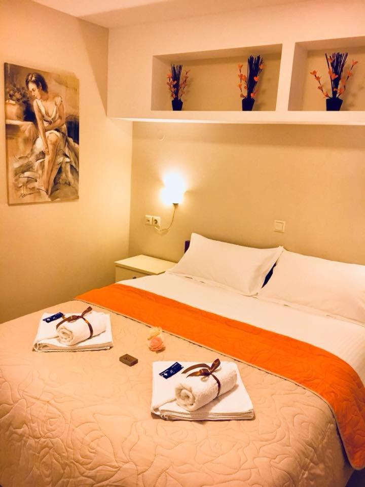 Apartments Anna Deluxe カヴァラ エクステリア 写真